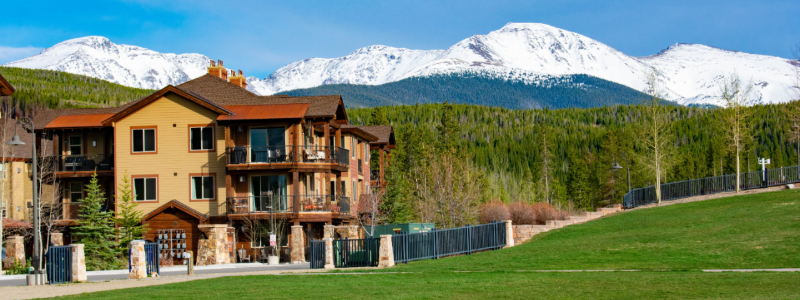 best mountain towns in colorado