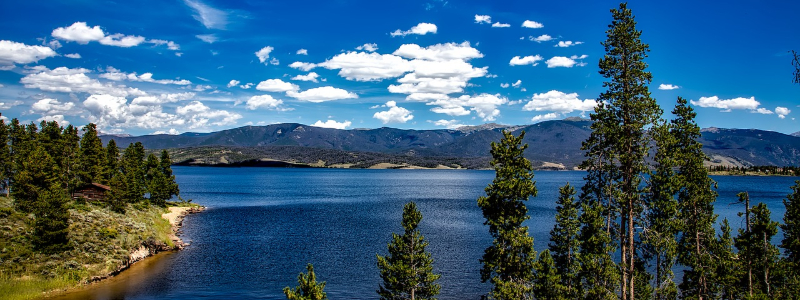 Best Lakes in Colorado to Live On